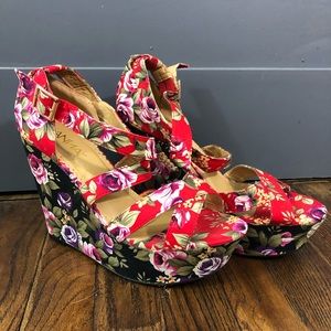 Floral Wedges